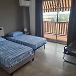 F2 F3 ,Appartement Climatise Neuf, Magnifique Vue Sur Mer Et Aeroport, Proche Tram Et Gare Sncf 1 Min,Aeroport 3 Minutes, 2Or3 Rooms, New Ac Apartment, Magnificent Sea And Airport Views, Close To Tram And Sncf Train Station 1 Min, Airport 3 Min